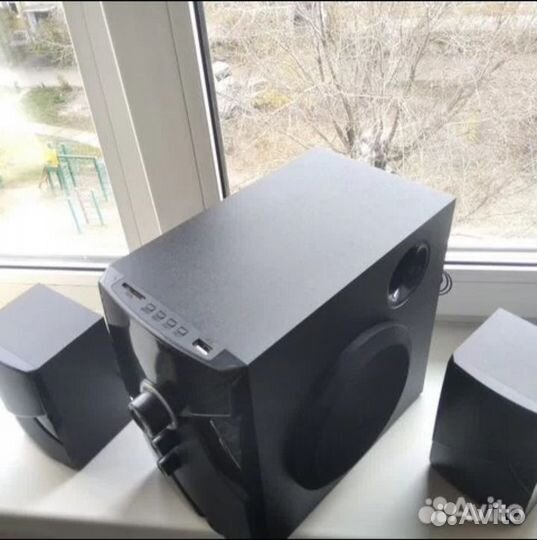 Музыкальный центр с сабвуфером, с блютузом новый