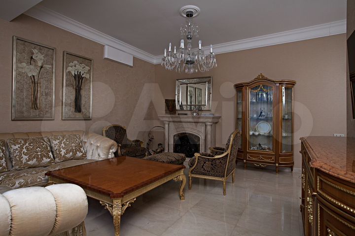 Таунхаус 286 м² на участке 4 сот.