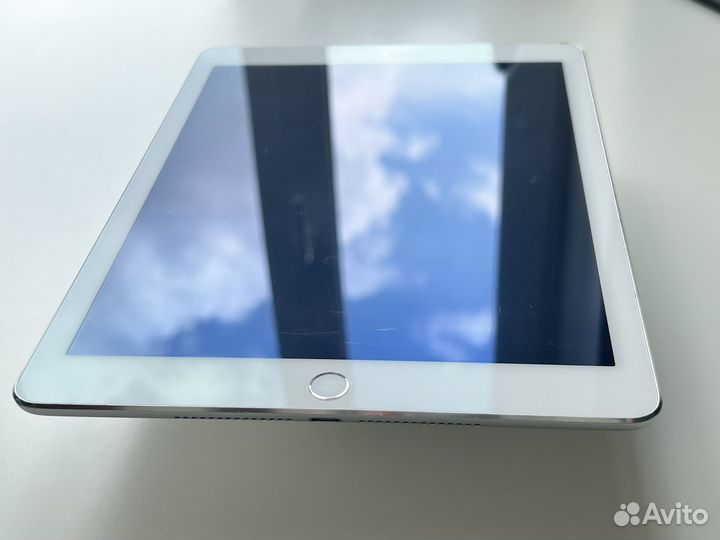 iPad Air 2 64GB Wi-Fi + LTE Cellular, Silver, акб