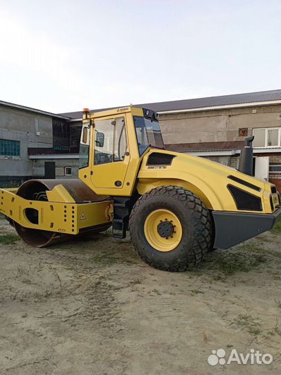 Дорожный каток Bomag BW 216 D-4, 2010