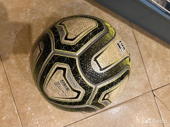 Футбольный мяч Puma