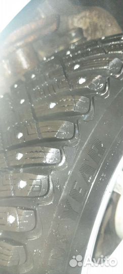 Goodyear UltraGrip 195/50 R16 95