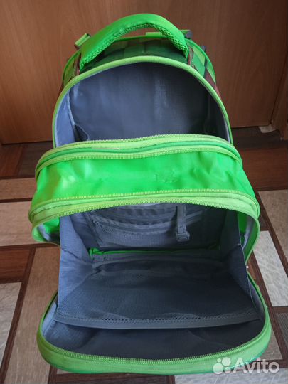 Продам школьный рюкзак