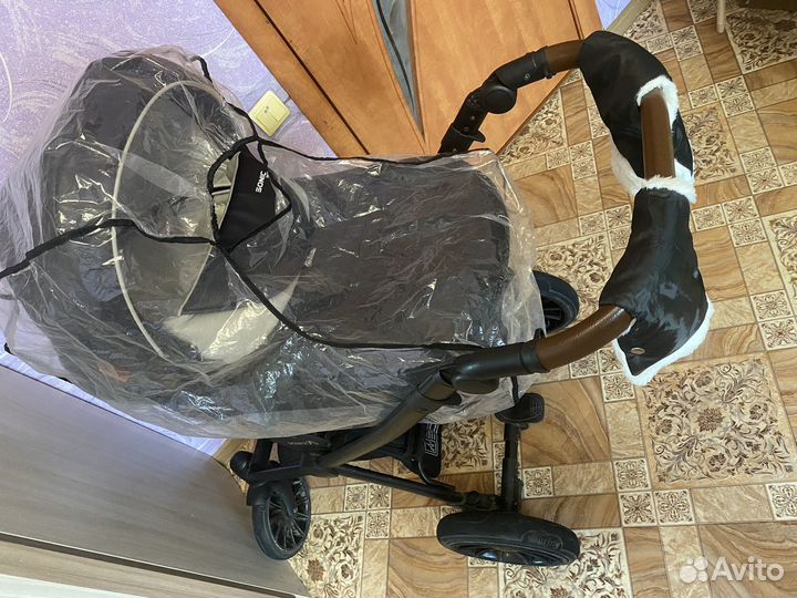 Коляска 3 в 1 из эко кожи