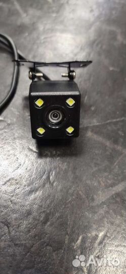 Камера заднего хода