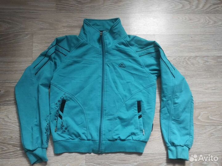 Вещи в школу для девочки 148-152 см