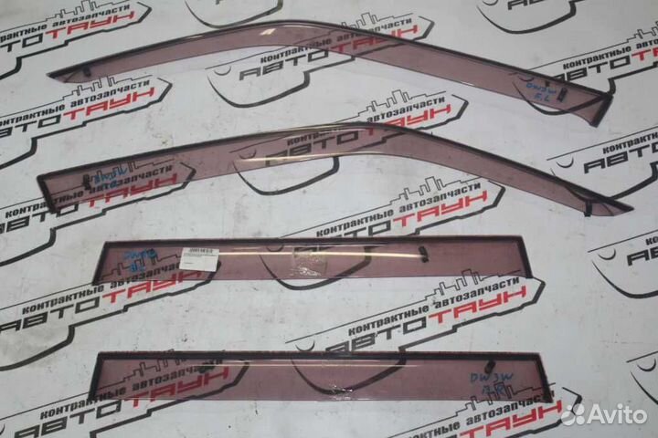 Ветровик mazda demio DW3W DW5W передний задний лев