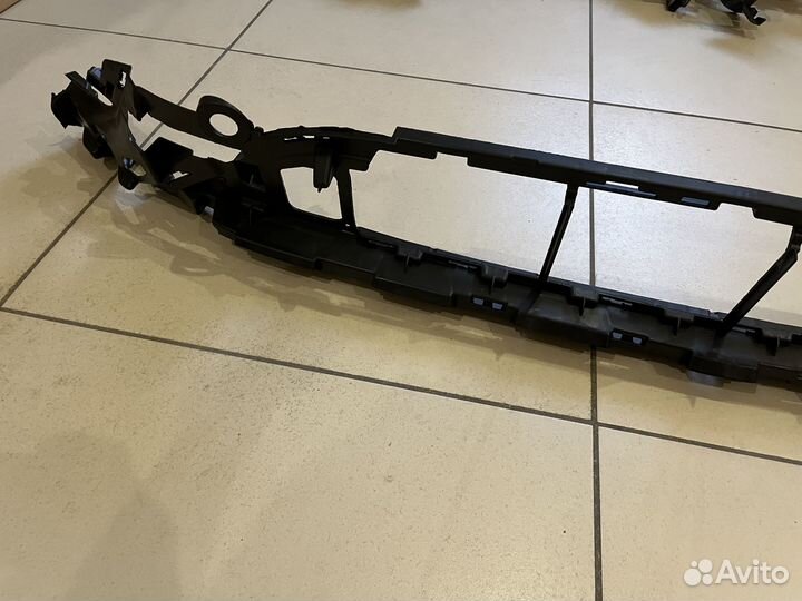 Центральный скелет бампера Mercedes W213 AMG дорес