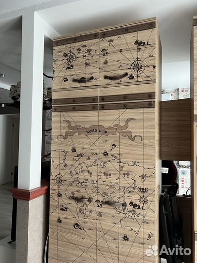 Шкаф в детскую бу