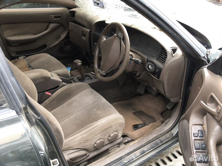 Toyota vista sv32 разбор по запчастям