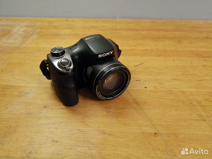 Фотоаппарат Sony DSC-H300 возможен торг