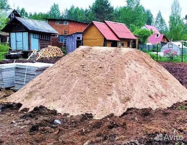 Куб песка цена московская область. Куб песка. 10 Кубов песка. Песок в строительстве. 5 Кубов песка.