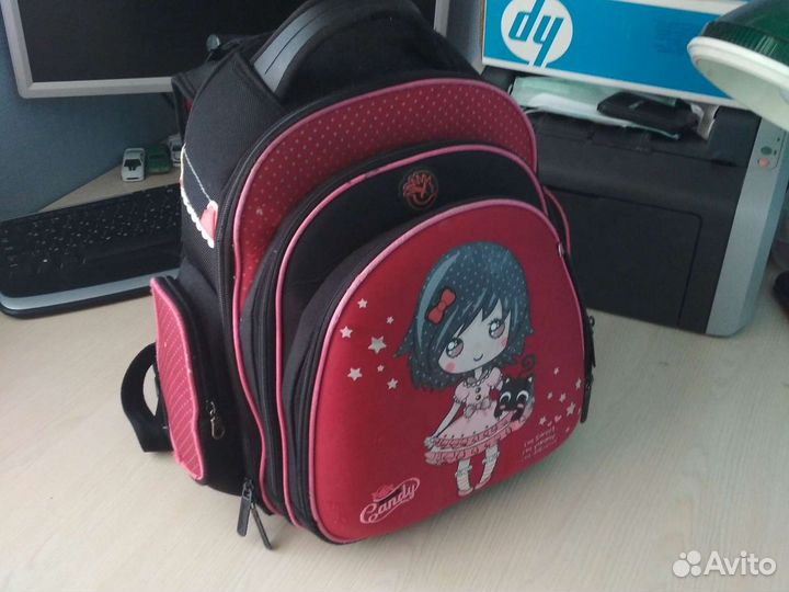 Рюкзак школьный