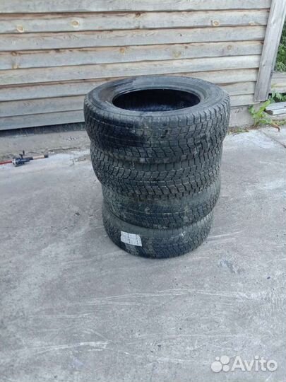 Yokohama SnowSafety 225/65 R17 101Q