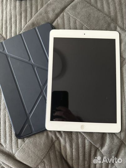 Apple iPad Air 16Gb Wi-Fi + Cellular Silver