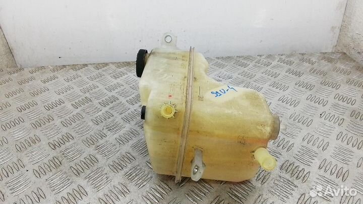 Бачок расширительный Toyota Verso