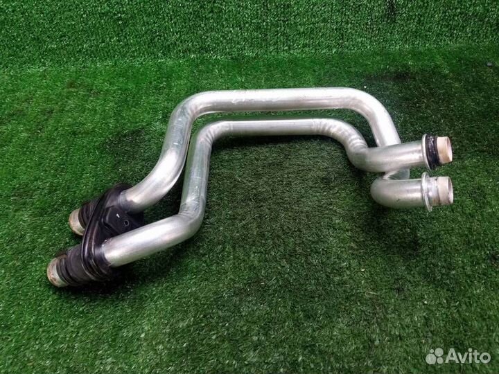 Патрубок отопителя Volkswagen Passat (B6) (2005-2