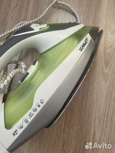 Утюг scarlett