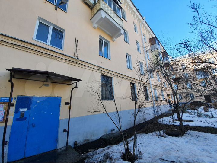2-к. квартира, 57 м², 1/4 эт.