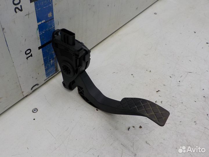 Педаль на Audi Q5