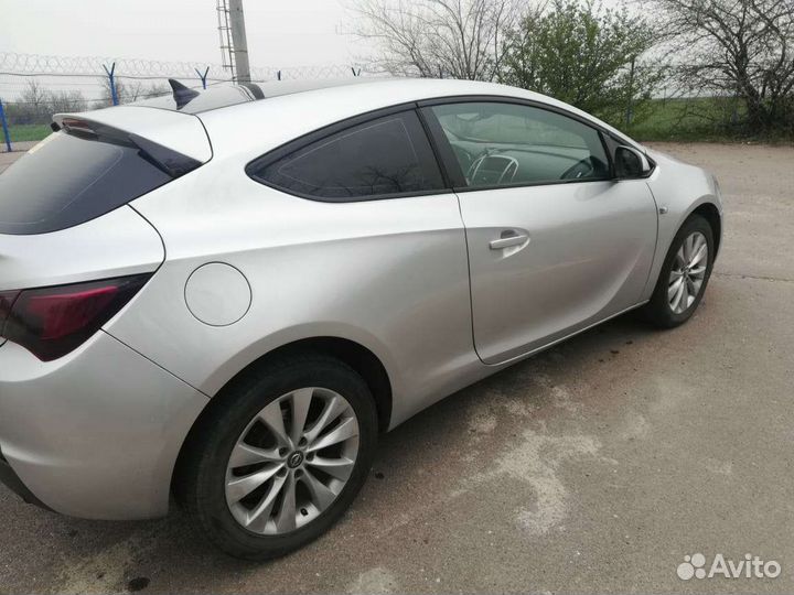 Opel Astra GTC 1.4 МТ, 2012, 150 000 км