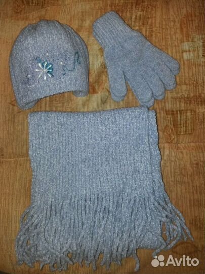 Комплект шапка+шарф+перчатки