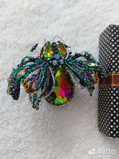 Брошь винтажная, Шмель