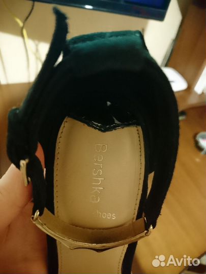 Босоножки stradivarius 36