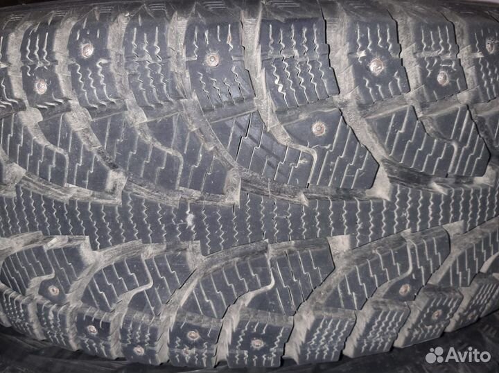 Hankook Winter I'Pike 225/60 R17