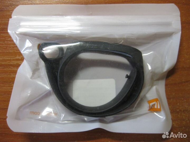 Ремешок для фитнес браслета Mi Band 3/4 черный