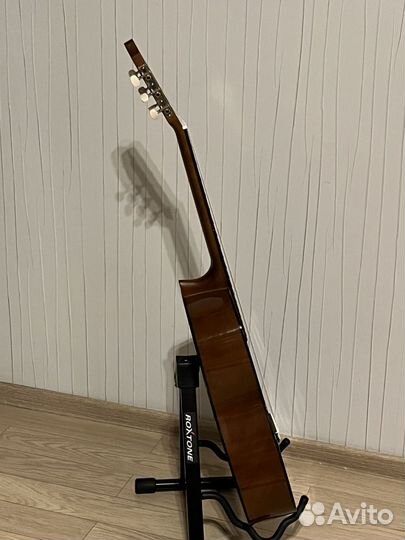 Классическая гитара Yamaha c40