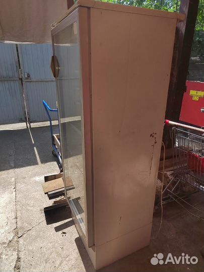 Холодильник Бирюса 310 витрина