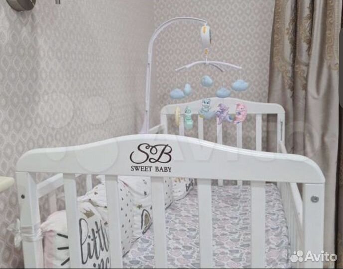 Мобилька в кроватку