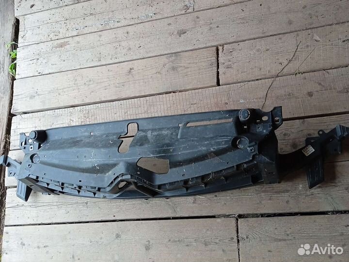 Citroen C4 2011 Усилитель бампера верхний