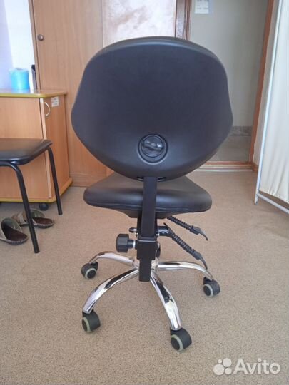 Стул седло со спинкой