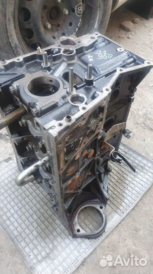 Блок двс Mercedes M111.960 1984-1993