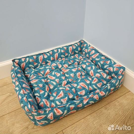 Лежанка для собак и кошек