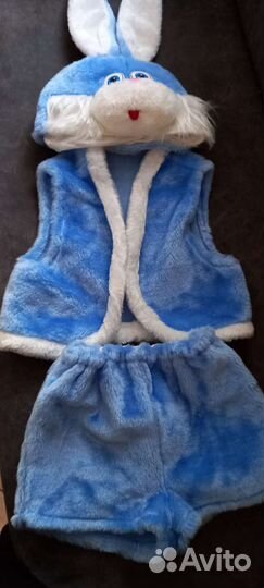 Новогодный костьюм зайчика