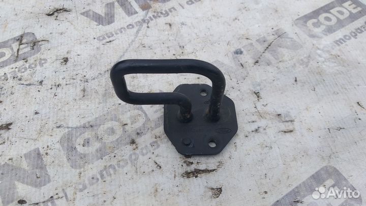 Ответная часть замка заднего сиденья Ford Kuga 1