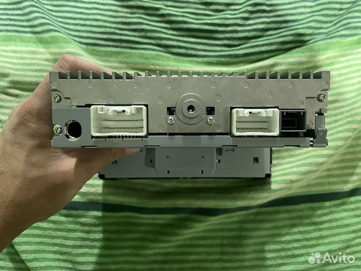 Магнитола Mitsubishi Outlander 3