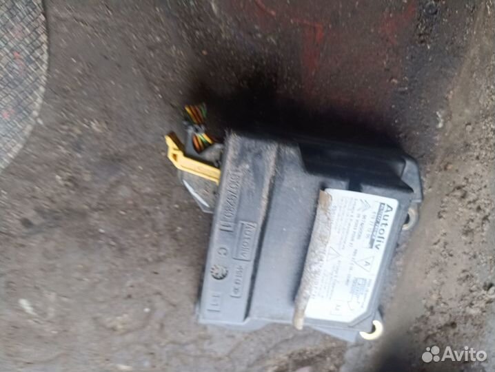 Блок AirBag Citroen C3 61079230