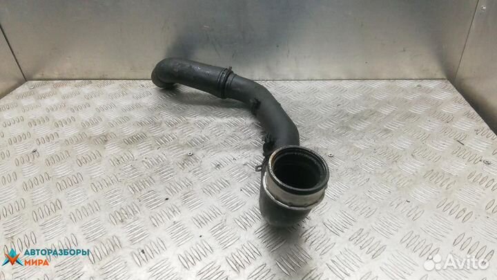 Патрубок интеркулера Volkswagen Polo 4 рест. 2006