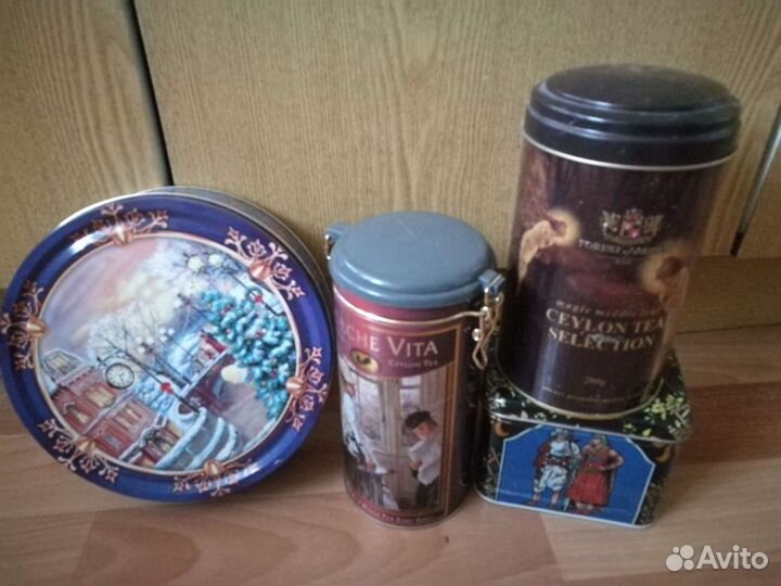 Банка жестяная