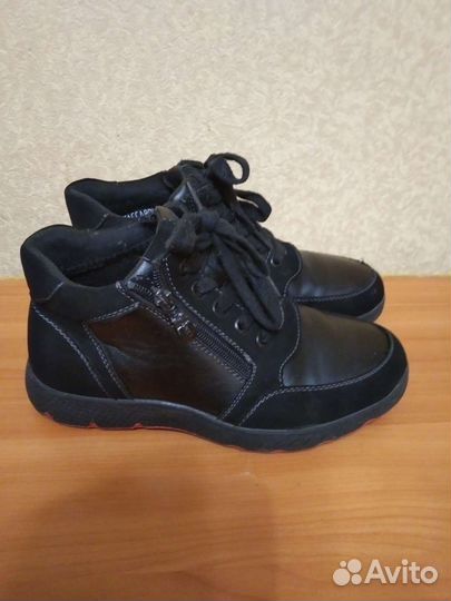 Ботинки подростковые