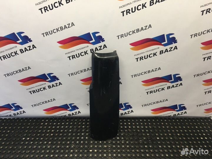 Дефлектор кабины левый Renault Premium