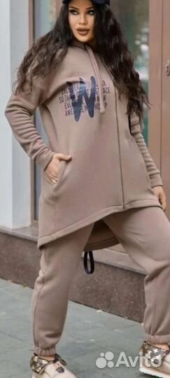 Спортивный костюм