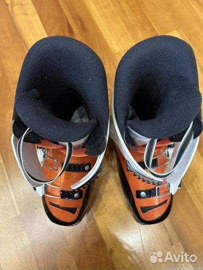 Горнолыжные ботинки детские