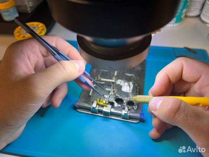 Ремонт телефонов iPhone; Xiaomi; Huawei; Samsung