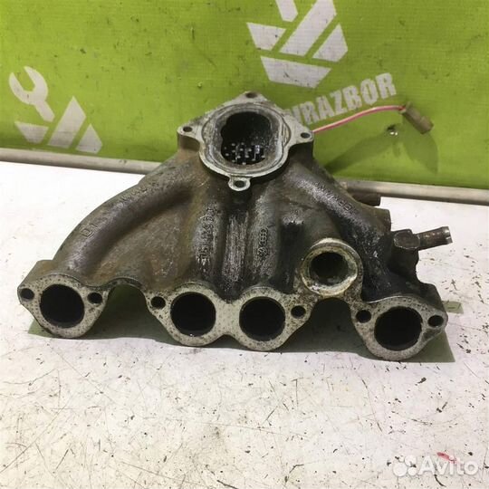 Коллектор впускной Ауди 80 90 Б3