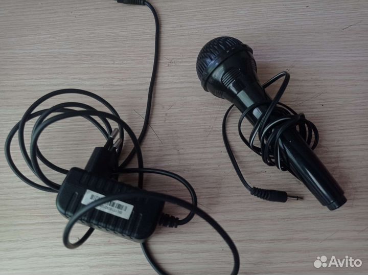 Синтезатор Denn DEK494